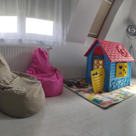 Ikon Apartman Hajdúszoboszló Extérieur photo